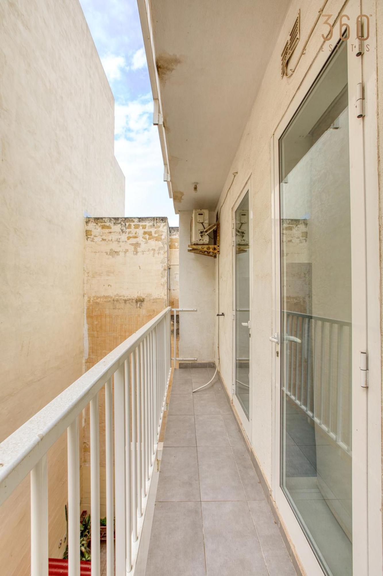 A Lovely 3 Bedroom, 3 Baths Home In The Centre Of Gzira By 360 Estates Buitenkant foto